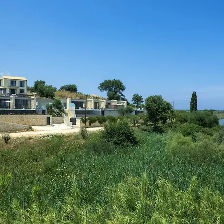 Villa Emys By Posarellivillas