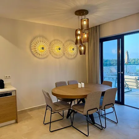 Emys By Posarellivillas 阿查拉维