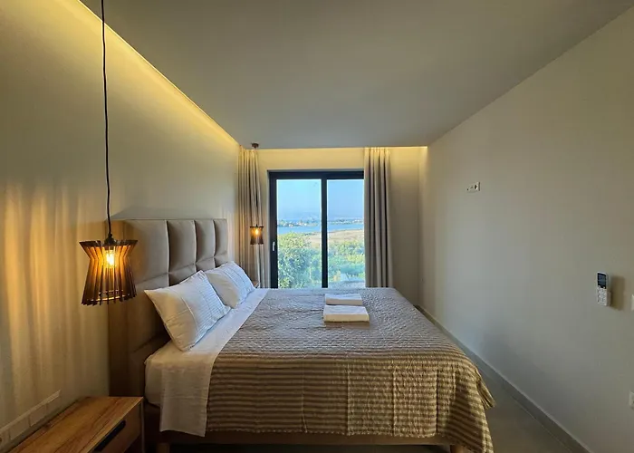 Emys By Posarellivillas Vila *